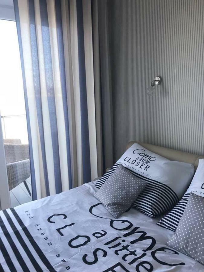 Apartament Z Widokiem Na Jezioro Daire Rydzewo Dış mekan fotoğraf